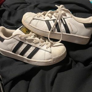 Adidas in white and black